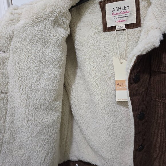 Ashley NWT M Brown Corduroy Jacket Sherpa Lined Fleece Trucker Coat Cozy - Picture 3 of 11